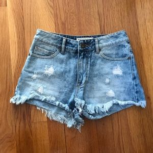Bullhead High Rise Shorts